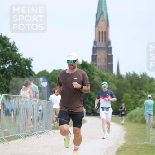 22.06.2025 - Viking Triathlon H.Heesch http://msf.ph/oto/8098085 22.06.2025 13:30:03 Laufen 217, 645, 653 meine-sportfotos.de