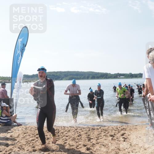 22.06.2025 - Viking Triathlon MichiJ http://msf.ph/oto/8098090 22.06.2025 10:43:08 Schwimmen 31, 66, 109, 110, 128, 133, 167, 186, 309, 328, 358, 450, 483, 489 meine-sportfotos.de