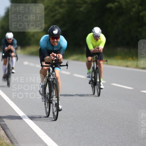 22.06.2025 - Viking Triathlon Yannick Fuchs http://msf.ph/oto/8098092 22.06.2025 11:22:48 Radfahren 2, 40, 134, 209, 312, 316, 506, 610 meine-sportfotos.de