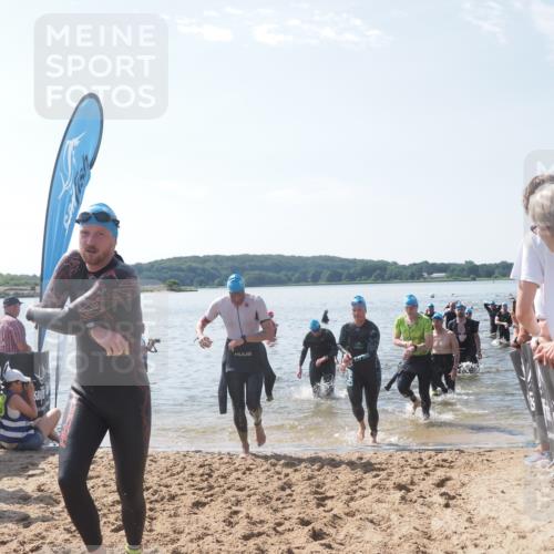 22.06.2025 - Viking Triathlon MichiJ http://msf.ph/oto/8098105 22.06.2025 10:43:09 Schwimmen 31, 66, 109, 110, 115, 128, 133, 167, 186, 309, 328, 358, 450, 483, 489 meine-sportfotos.de
