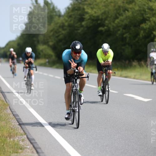 22.06.2025 - Viking Triathlon Yannick Fuchs http://msf.ph/oto/8098108 22.06.2025 11:22:48 Radfahren 2, 40, 134, 209, 312, 316, 506, 610 meine-sportfotos.de