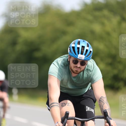 22.06.2025 - Viking Triathlon Yannick Fuchs http://msf.ph/oto/8098110 22.06.2025 12:00:43 Radfahren 98, 276, 305, 438, 439, 457 meine-sportfotos.de