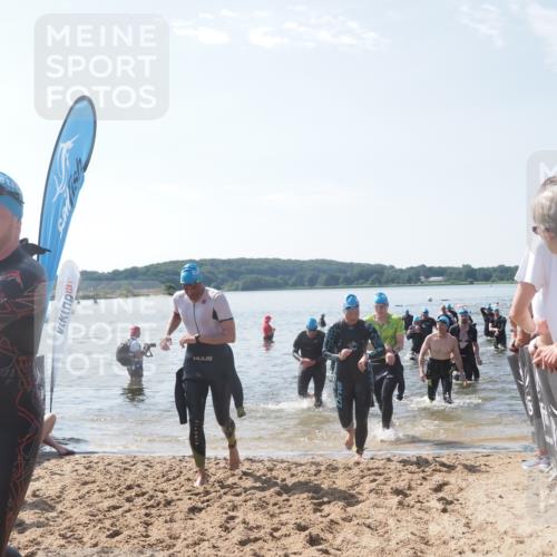 22.06.2025 - Viking Triathlon MichiJ http://msf.ph/oto/8098111 22.06.2025 10:43:09 Schwimmen 31, 66, 109, 110, 115, 128, 133, 167, 186, 309, 328, 358, 450, 483, 489 meine-sportfotos.de