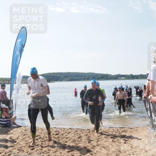 22.06.2025 - Viking Triathlon MichiJ http://msf.ph/oto/8098129 22.06.2025 10:43:10 Schwimmen 31, 66, 109, 110, 115, 128, 167, 186, 309, 328, 358, 450, 483, 489 meine-sportfotos.de