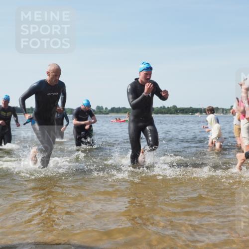 22.06.2025 - Viking Triathlon KatJ http://msf.ph/oto/8098134 22.06.2025 10:31:54 Schwimmen 63, 87, 99, 124, 125, 224, 435, 449, 488, 507, 555, 658 meine-sportfotos.de