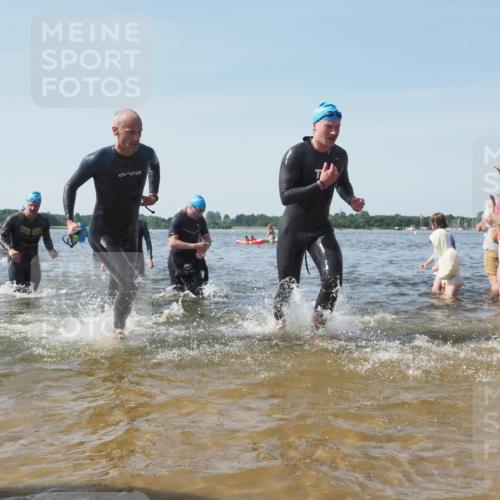 22.06.2025 - Viking Triathlon KatJ http://msf.ph/oto/8098145 22.06.2025 10:31:54 Schwimmen 63, 87, 99, 124, 125, 224, 435, 449, 488, 507, 555, 658 meine-sportfotos.de