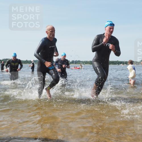 22.06.2025 - Viking Triathlon KatJ http://msf.ph/oto/8098153 22.06.2025 10:31:54 Schwimmen 63, 87, 99, 124, 125, 224, 435, 449, 488, 507, 555, 658 meine-sportfotos.de