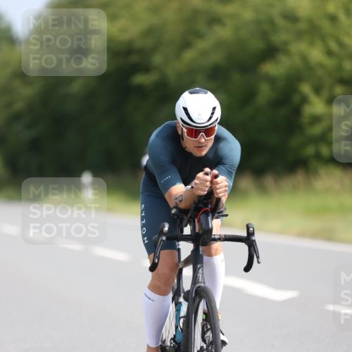 22.06.2025 - Viking Triathlon Yannick Fuchs http://msf.ph/oto/8098156 22.06.2025 11:22:50 Radfahren 2, 40, 134, 161, 209, 312, 316, 456, 506, 610 meine-sportfotos.de