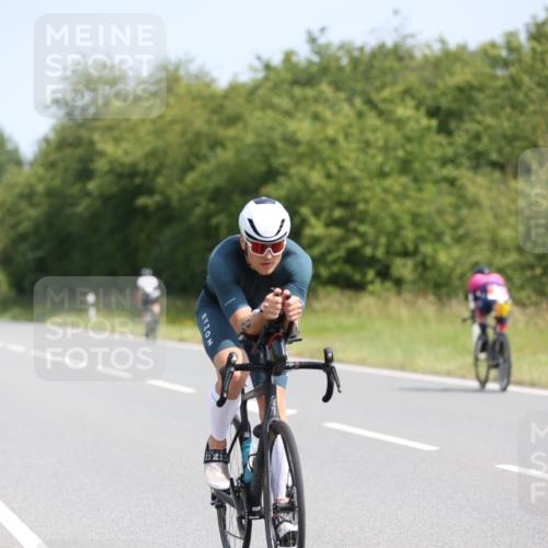 22.06.2025 - Viking Triathlon Yannick Fuchs http://msf.ph/oto/8098160 22.06.2025 11:22:50 Radfahren 2, 40, 134, 161, 209, 312, 316, 456, 506, 610 meine-sportfotos.de