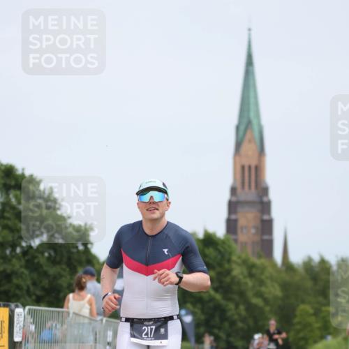 22.06.2025 - Viking Triathlon H.Heesch http://msf.ph/oto/8098163 22.06.2025 13:30:07 Laufen 217, 645 meine-sportfotos.de