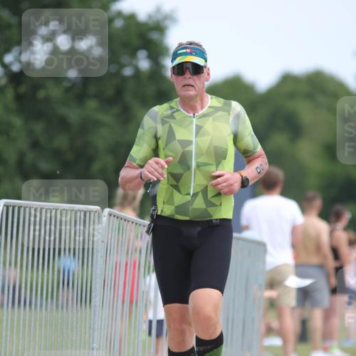 22.06.2025 - Viking Triathlon H.Heesch http://msf.ph/oto/8098168 22.06.2025 13:14:06 Laufen 50, 80, 171 meine-sportfotos.de
