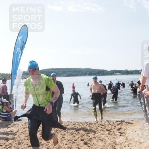 22.06.2025 - Viking Triathlon MichiJ http://msf.ph/oto/8098169 22.06.2025 10:43:13 Schwimmen 31, 66, 109, 110, 115, 128, 167, 186, 328, 358, 483, 489 meine-sportfotos.de