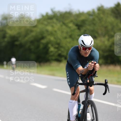 22.06.2025 - Viking Triathlon Yannick Fuchs http://msf.ph/oto/8098174 22.06.2025 11:22:51 Radfahren 2, 40, 134, 161, 312, 316, 456, 506, 610 meine-sportfotos.de