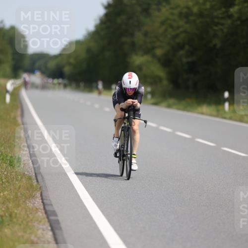 22.06.2025 - Viking Triathlon Yannick Fuchs http://msf.ph/oto/8098180 22.06.2025 12:00:49 Radfahren 276, 438, 439 meine-sportfotos.de