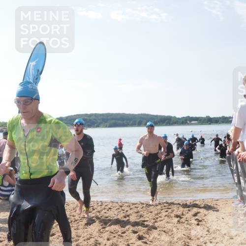 22.06.2025 - Viking Triathlon MichiJ http://msf.ph/oto/8098186 22.06.2025 10:43:13 Schwimmen 31, 66, 109, 110, 115, 128, 167, 186, 328, 358, 483, 489 meine-sportfotos.de