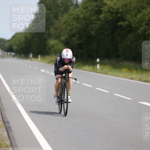 22.06.2025 - Viking Triathlon Yannick Fuchs http://msf.ph/oto/8098199 22.06.2025 12:00:50 Radfahren 6, 276, 438, 439 meine-sportfotos.de