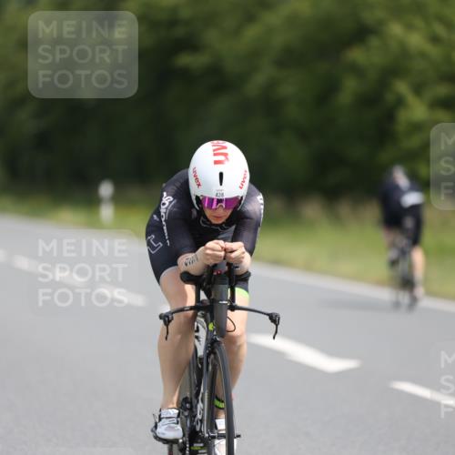 22.06.2025 - Viking Triathlon Yannick Fuchs http://msf.ph/oto/8098215 22.06.2025 12:00:51 Radfahren 6, 276, 438 meine-sportfotos.de