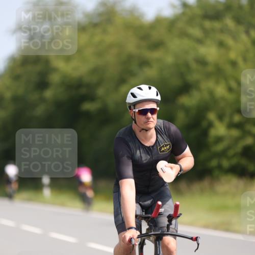 22.06.2025 - Viking Triathlon Yannick Fuchs http://msf.ph/oto/8098230 22.06.2025 11:22:53 Radfahren 40, 81, 134, 161, 232, 265, 312, 316, 456 meine-sportfotos.de