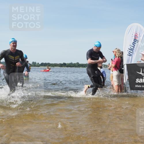 22.06.2025 - Viking Triathlon KatJ http://msf.ph/oto/8098260 22.06.2025 10:31:56 Schwimmen 63, 87, 99, 124, 125, 224, 226, 271, 435, 449, 464, 488, 507, 555, 658 meine-sportfotos.de