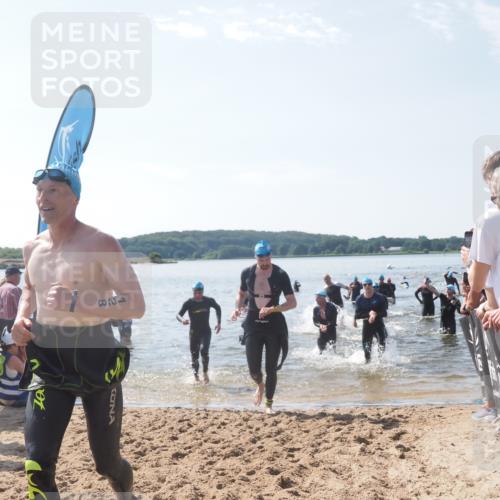 22.06.2025 - Viking Triathlon MichiJ http://msf.ph/oto/8098272 22.06.2025 10:43:15 Schwimmen 31, 109, 110, 115, 128, 167, 186, 328, 358, 483, 489 meine-sportfotos.de