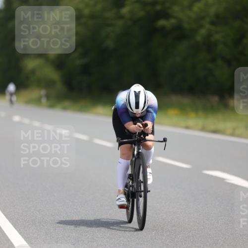 22.06.2025 - Viking Triathlon Yannick Fuchs http://msf.ph/oto/8098282 22.06.2025 12:01:14 Radfahren 63, 246, 406, 467, 491, 551 meine-sportfotos.de