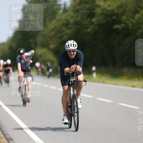 22.06.2025 - Viking Triathlon Yannick Fuchs http://msf.ph/oto/8098294 22.06.2025 11:22:58 Radfahren 20, 46, 81, 88, 161, 232, 265, 456, 532 meine-sportfotos.de