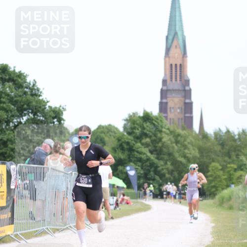 22.06.2025 - Viking Triathlon H.Heesch http://msf.ph/oto/8098298 22.06.2025 13:30:16 Laufen 58, 530 meine-sportfotos.de