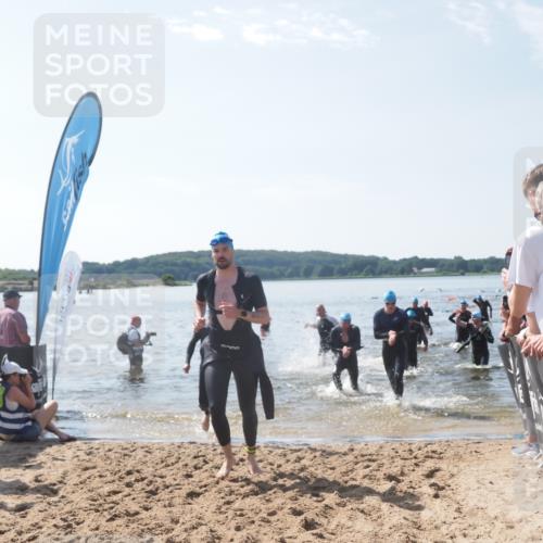 22.06.2025 - Viking Triathlon MichiJ http://msf.ph/oto/8098309 22.06.2025 10:43:16 Schwimmen 31, 109, 110, 115, 167, 257, 328, 358, 483, 489 meine-sportfotos.de