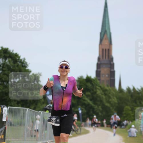 22.06.2025 - Viking Triathlon H.Heesch http://msf.ph/oto/8098314 22.06.2025 13:14:28 Laufen 215 meine-sportfotos.de