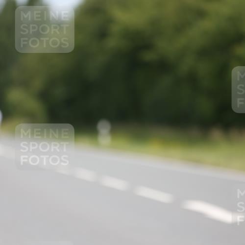 22.06.2025 - Viking Triathlon Yannick Fuchs http://msf.ph/oto/8098321 22.06.2025 12:01:15 Radfahren 63, 246, 406, 467, 491, 551 meine-sportfotos.de