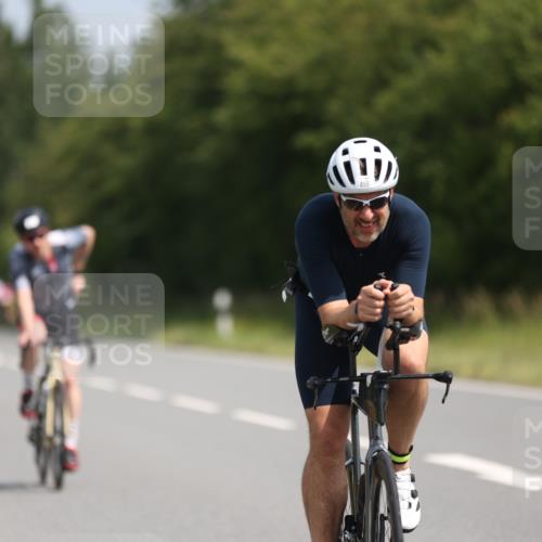 22.06.2025 - Viking Triathlon Yannick Fuchs http://msf.ph/oto/8098333 22.06.2025 11:22:59 Radfahren 20, 46, 81, 88, 161, 232, 265, 456, 532 meine-sportfotos.de