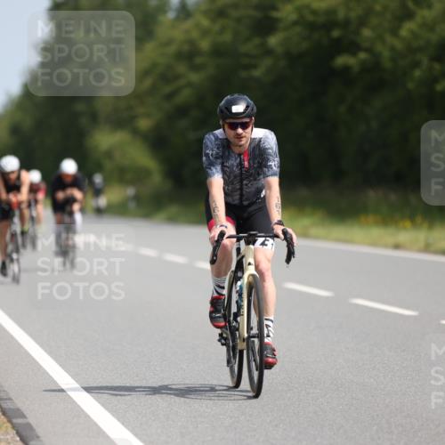 22.06.2025 - Viking Triathlon Yannick Fuchs http://msf.ph/oto/8098351 22.06.2025 11:22:59 Radfahren 20, 46, 81, 88, 161, 232, 265, 456, 532 meine-sportfotos.de