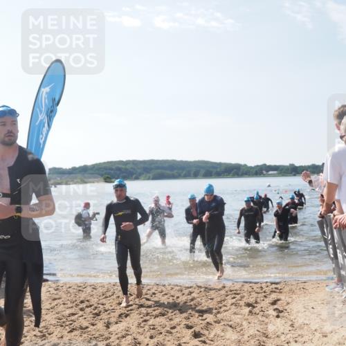 22.06.2025 - Viking Triathlon MichiJ http://msf.ph/oto/8098356 22.06.2025 10:43:18 Schwimmen 31, 109, 110, 115, 167, 257, 328, 358, 483, 489 meine-sportfotos.de