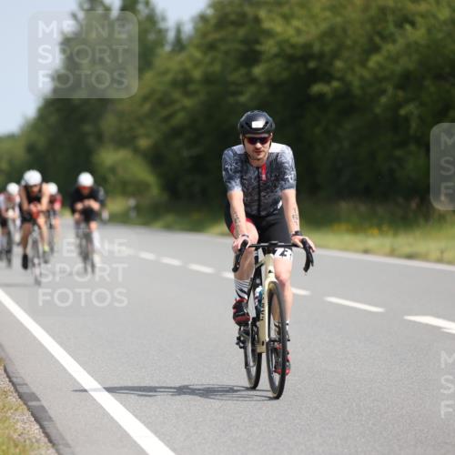 22.06.2025 - Viking Triathlon Yannick Fuchs http://msf.ph/oto/8098359 22.06.2025 11:22:59 Radfahren 20, 46, 81, 88, 161, 232, 265, 456, 532 meine-sportfotos.de