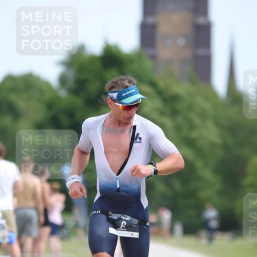 22.06.2025 - Viking Triathlon H.Heesch http://msf.ph/oto/8098413 22.06.2025 13:14:37 Laufen 6 meine-sportfotos.de