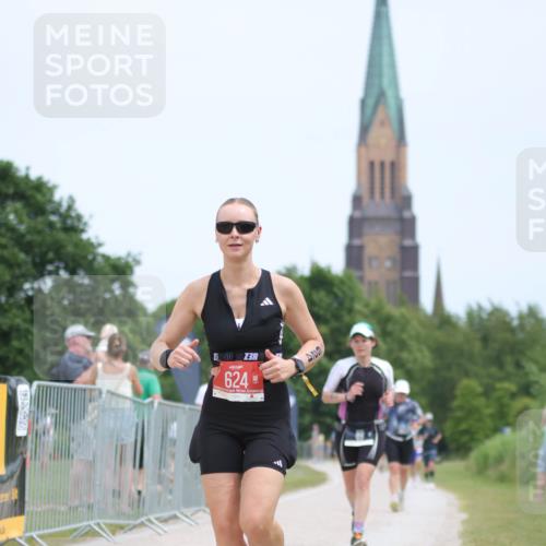 22.06.2025 - Viking Triathlon H.Heesch http://msf.ph/oto/8098417 22.06.2025 13:30:26 Laufen 58, 86, 624 meine-sportfotos.de
