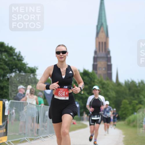 22.06.2025 - Viking Triathlon H.Heesch http://msf.ph/oto/8098426 22.06.2025 13:30:26 Laufen 58, 86, 624 meine-sportfotos.de