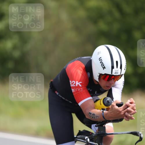 22.06.2025 - Viking Triathlon Yannick Fuchs http://msf.ph/oto/8098464 22.06.2025 12:01:22 Radfahren 63, 246, 406, 467, 491, 615 meine-sportfotos.de
