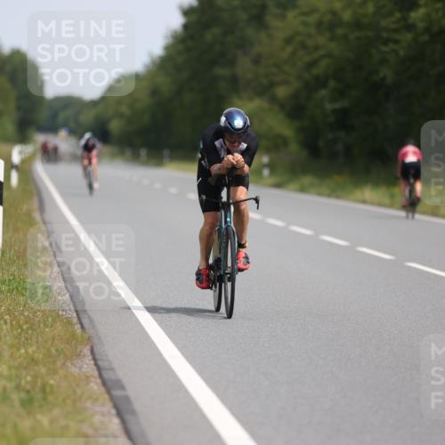 22.06.2025 - Viking Triathlon Yannick Fuchs http://msf.ph/oto/8098493 22.06.2025 12:01:39 Radfahren 16, 36, 133, 146, 147, 448 meine-sportfotos.de