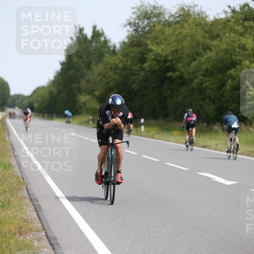 22.06.2025 - Viking Triathlon Yannick Fuchs http://msf.ph/oto/8098507 22.06.2025 12:01:40 Radfahren 16, 36, 146, 147, 448 meine-sportfotos.de