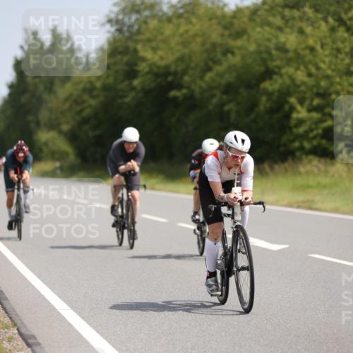 22.06.2025 - Viking Triathlon Yannick Fuchs http://msf.ph/oto/8098515 22.06.2025 11:23:04 Radfahren 20, 46, 81, 88, 161, 232, 265, 532, 552 meine-sportfotos.de