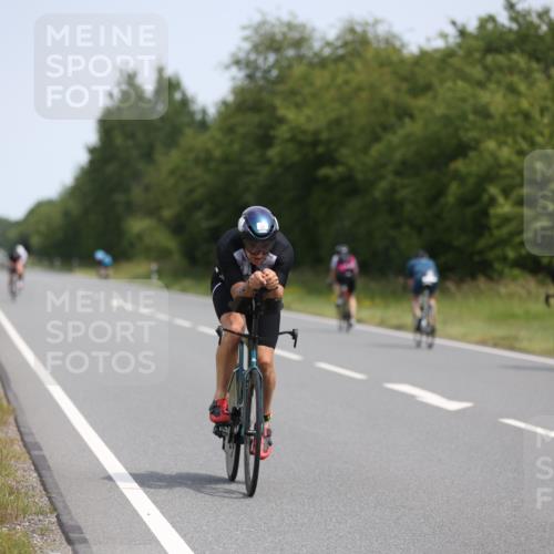 22.06.2025 - Viking Triathlon Yannick Fuchs http://msf.ph/oto/8098519 22.06.2025 12:01:40 Radfahren 16, 36, 146, 147, 448 meine-sportfotos.de