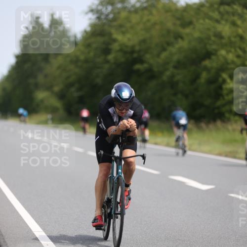 22.06.2025 - Viking Triathlon Yannick Fuchs http://msf.ph/oto/8098521 22.06.2025 12:01:41 Radfahren 16, 36, 146, 147, 448 meine-sportfotos.de