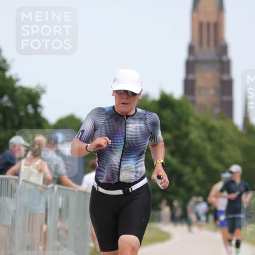 22.06.2025 - Viking Triathlon H.Heesch http://msf.ph/oto/8098526 22.06.2025 13:30:34 Laufen 86, 184, 454, 623 meine-sportfotos.de