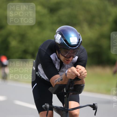 22.06.2025 - Viking Triathlon Yannick Fuchs http://msf.ph/oto/8098531 22.06.2025 12:01:41 Radfahren 16, 36, 146, 147, 448 meine-sportfotos.de