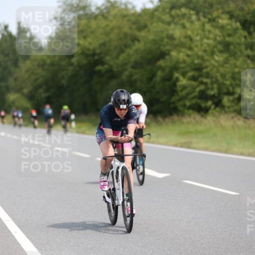 22.06.2025 - Viking Triathlon Yannick Fuchs http://msf.ph/oto/8098553 22.06.2025 12:01:47 Radfahren 147, 256, 448 meine-sportfotos.de