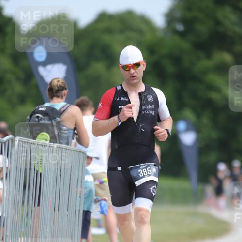 22.06.2025 - Viking Triathlon H.Heesch http://msf.ph/oto/8098559 22.06.2025 13:14:43 Laufen 6, 385 meine-sportfotos.de