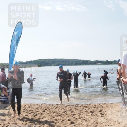 22.06.2025 - Viking Triathlon MichiJ http://msf.ph/oto/8098560 22.06.2025 10:43:21 Schwimmen 31, 109, 110, 115, 167, 257, 328, 483, 501, 620 meine-sportfotos.de