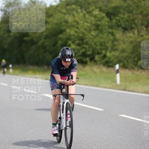 22.06.2025 - Viking Triathlon Yannick Fuchs http://msf.ph/oto/8098566 22.06.2025 12:01:48 Radfahren 147, 256, 448 meine-sportfotos.de