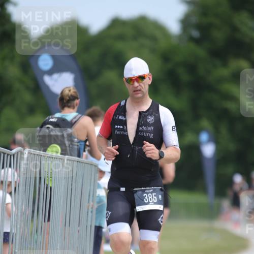 22.06.2025 - Viking Triathlon H.Heesch http://msf.ph/oto/8098574 22.06.2025 13:14:43 Laufen 6, 385 meine-sportfotos.de